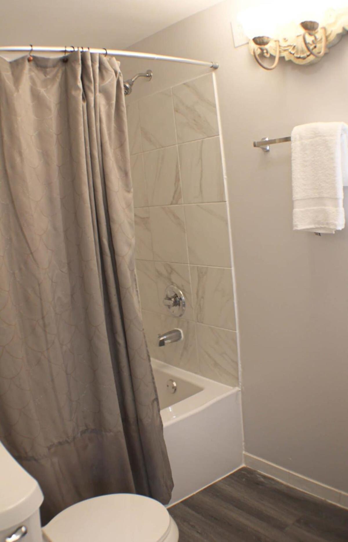 Newly Renovated 2-Bed Near Downtown-North Shore Pittsburgh Exterior foto